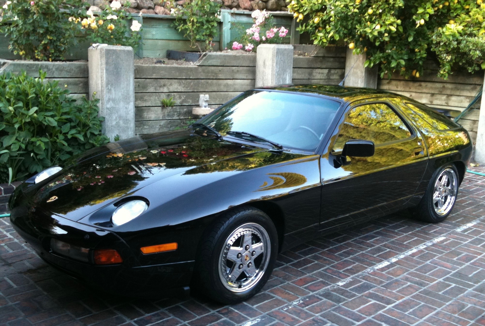 Black Ferrari
